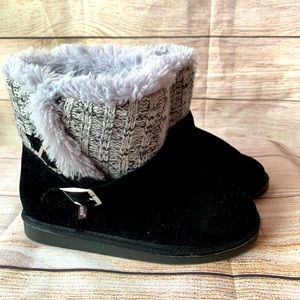 Girls Black Boots Size 2, Gray Trim, Silver Buckle